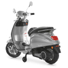 Ракурс три четверти сзади серого детского скутера Vespa M 6288EL-11-2