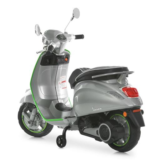 Трехчетвертной ракурс сзади серого скутера Vespa M 6288EL-11-5 с салатовым кантом