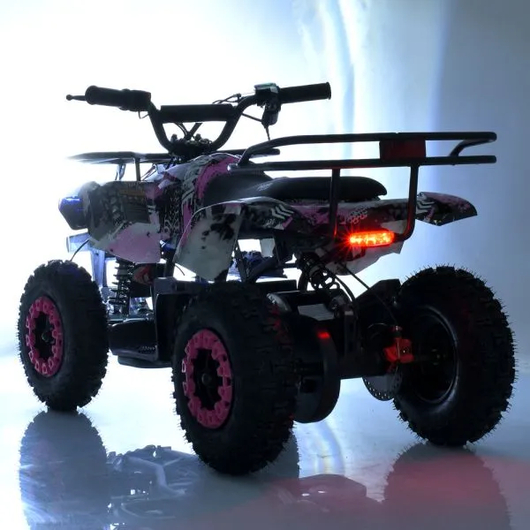 Задній габарит та стоп-сигнал рожевого квадроцикла HB-ATV1000AS-8